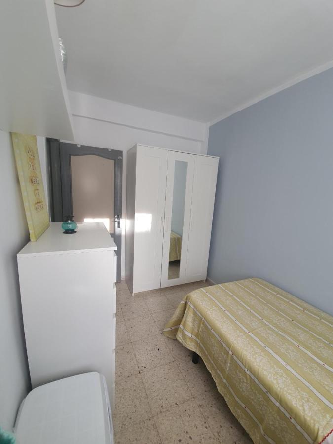 Amplio Apartamento En El Centro De Triana Appartement